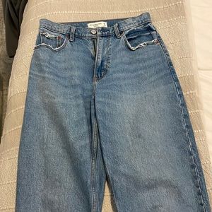 Abercrombie and Fitch 80s mom jeans high rise 26/2